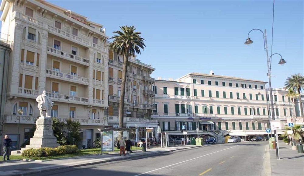 Hotel Mediterranee Genua Exterior foto